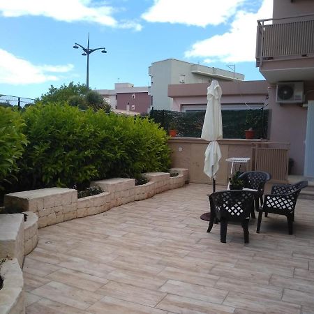 Casa Vacanze Margo' Monopoli Bagian luar foto