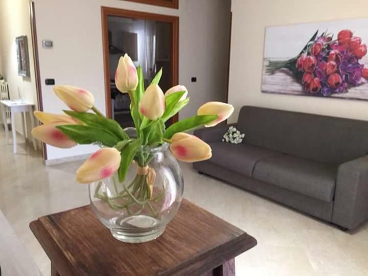 Casa Vacanze Margo' Monopoli Bagian luar foto