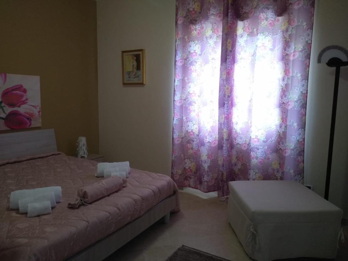 Casa Vacanze Margo' Monopoli Bagian luar foto